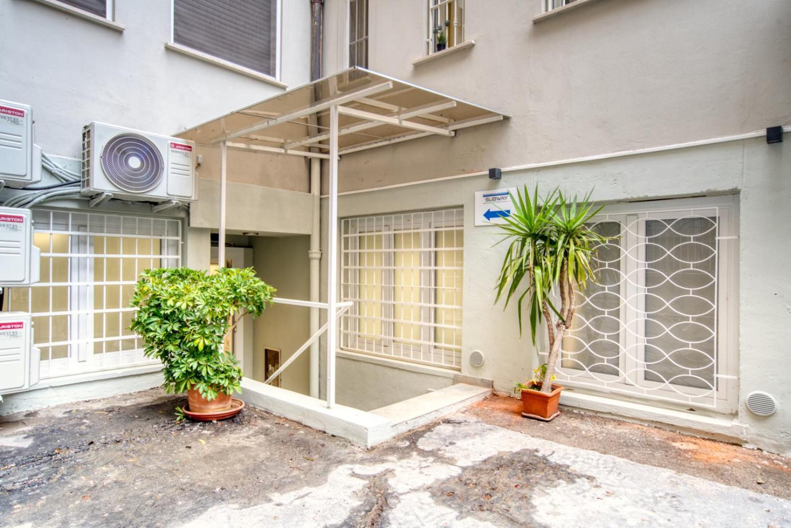 Italianflat - Subway Milano Hotel Exterior photo